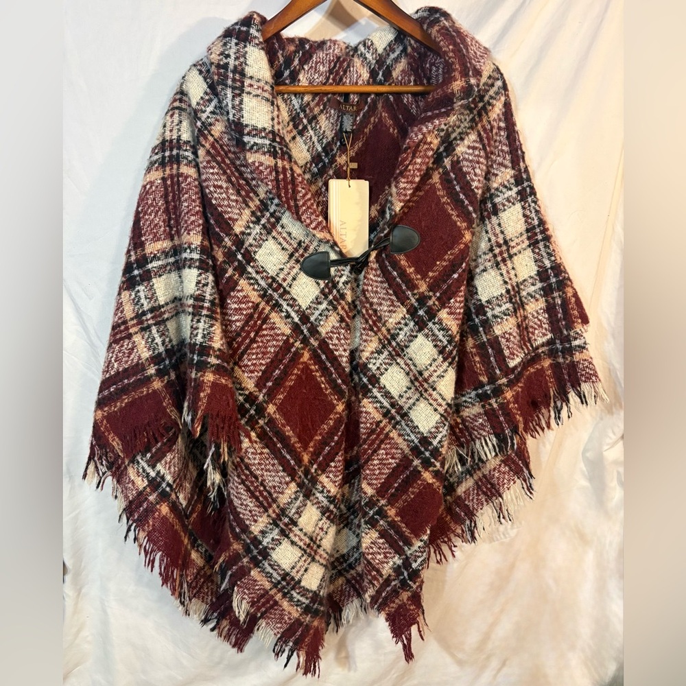 Plaid Poncho with Toggle Closure NWT